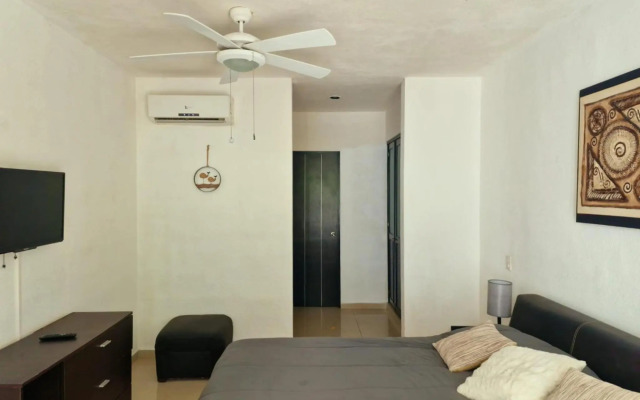 Poolside tranquil apartment in Playa del Carmen