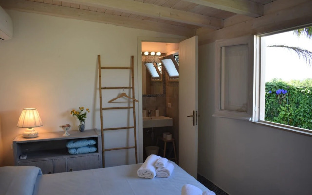 Suite Margherita With Private Garden and Shared Pool