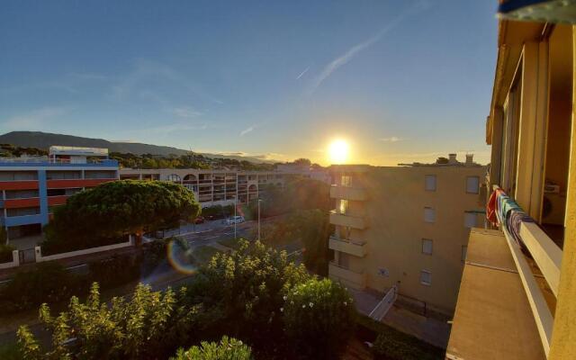 T2-CLIM-WIFI-GARAGE 2,30 x 4,95 à LA FAVIERE