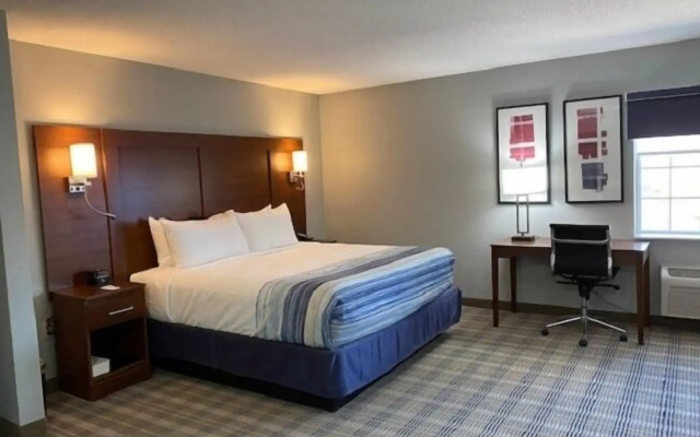 AmericInn by Wyndham Williamsburg