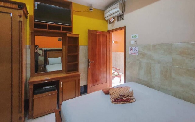 Homestay Gayatri Sawojajar near Univ. Negeri Malang Kampus 2 RedPartner