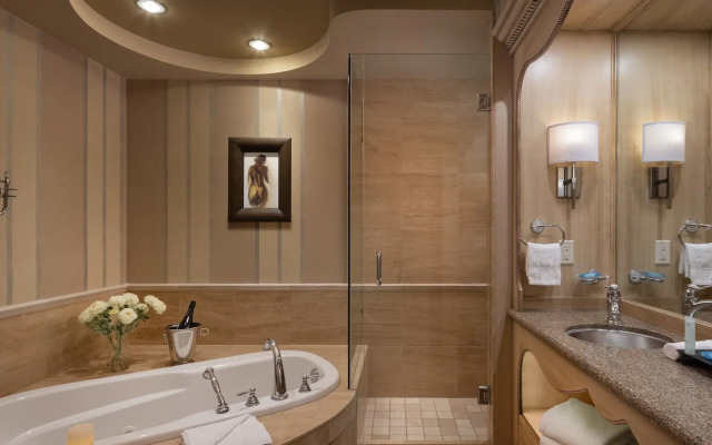 The Royal Kelowna