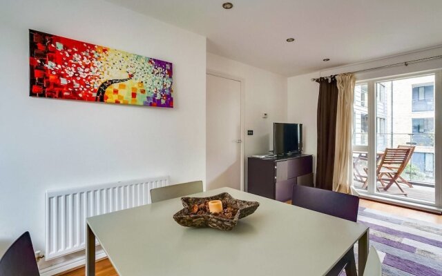 Gorgeous new 1bed Flat w/ Balcony