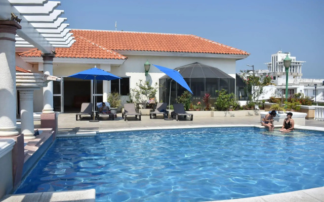 Hotel Baluarte