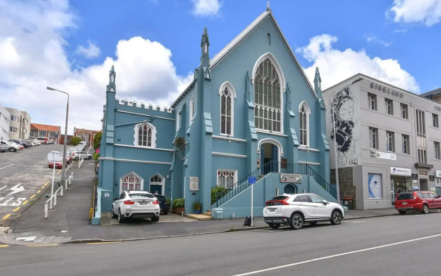 Chapel Apartments