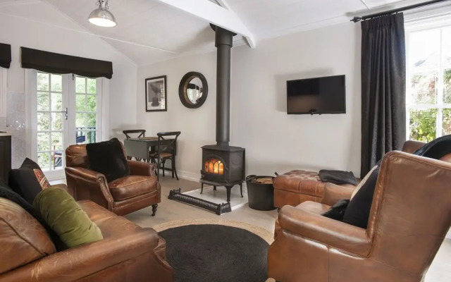 Leddicott Cottage