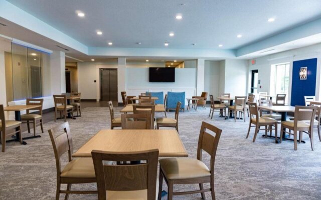 Ameniti Bay, BW Signature Collection