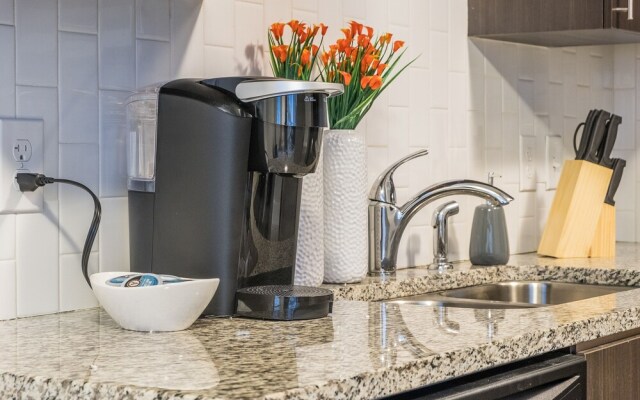 FRONTDESK R&T Lofts Downtown Des Moines