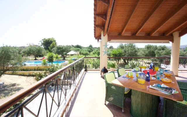 Villa Glavina Studios & Apartments