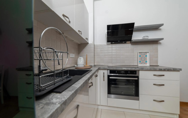 Spacious Modern New 48 m2 flat + free parking