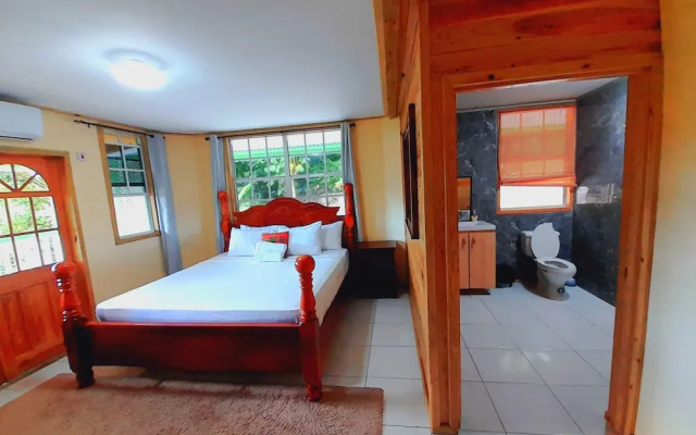 Pinard's Mountain Resort - Cottage 10