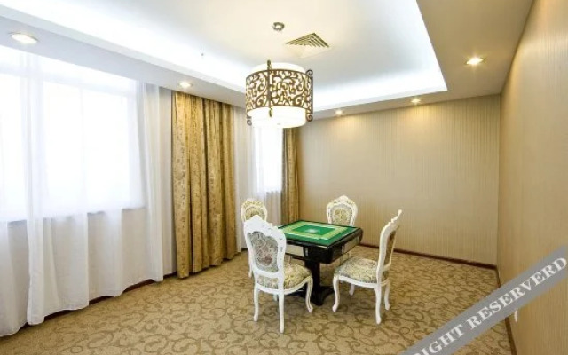 Yaoyang International Hotel