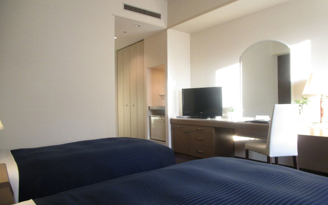 Отель Livemax Sapporo Nakajima Park Grande