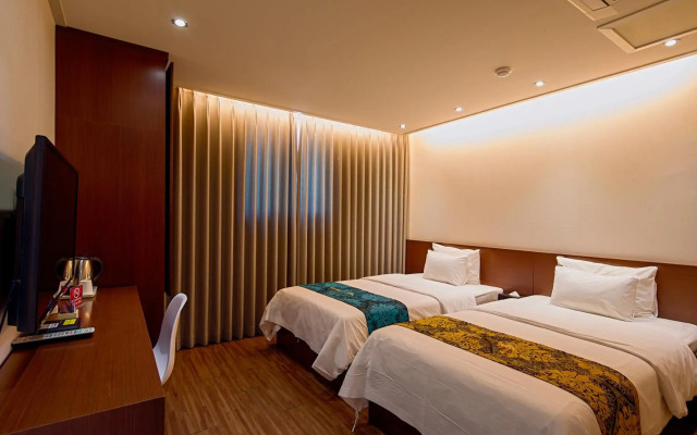 Namsan Hill Hotel