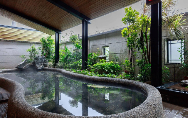 Sun Spring Resort