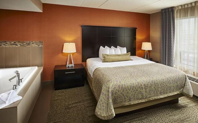 Staybridge Suites Hamilton-Downtown