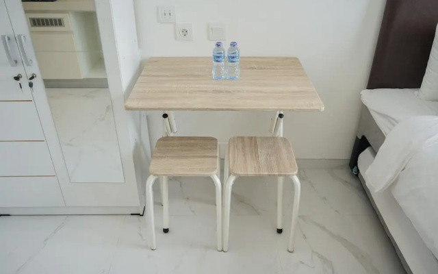 Elegant Studio Room Apartment at Sky House BSD Near Aeon Mall – Guest Rooms – Legok
