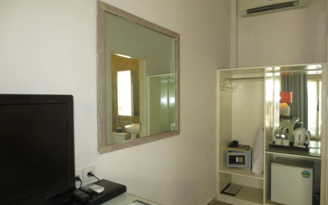 Bali Court Hotel and Apartments