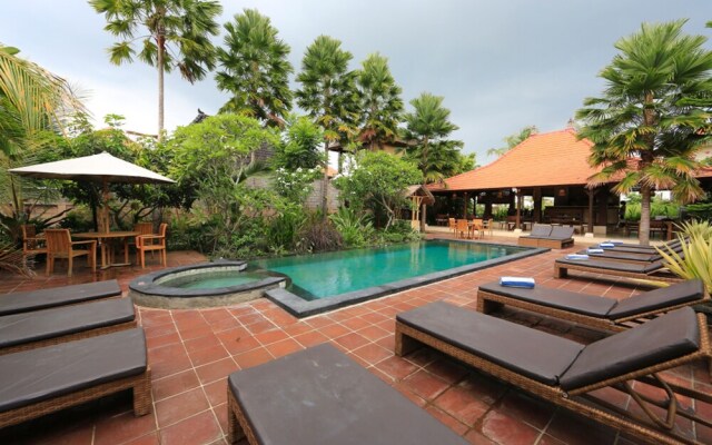 ZEN Premium Ubud Bisma 3
