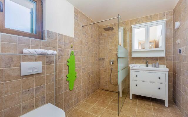 Rustic Villa Viamare