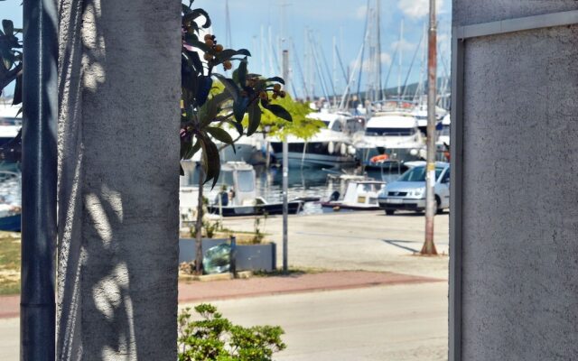 Apartments Desa / A1 Studio