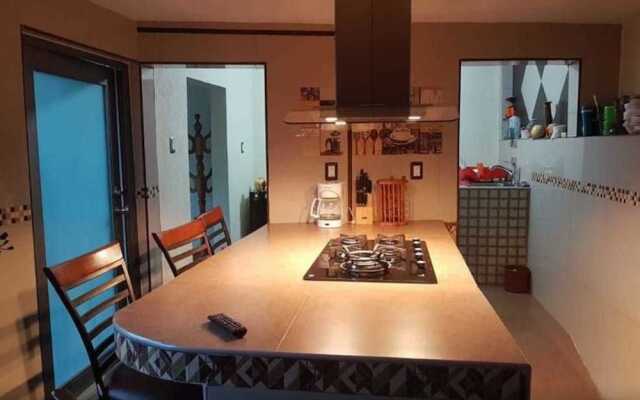 Casa La Gloria Cerca de las Piramides