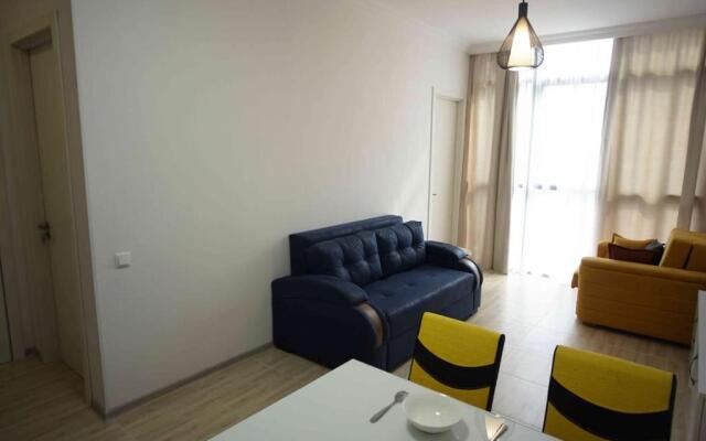 Leo Group Apartment 25-04 Elegance Batumi