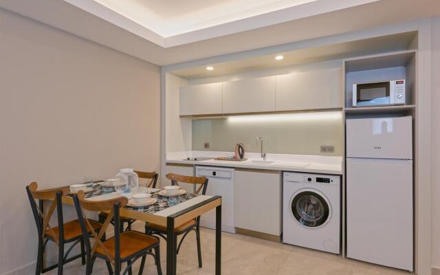 A Suite Side