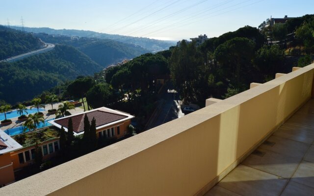 Country Lodge Hotel & Resort