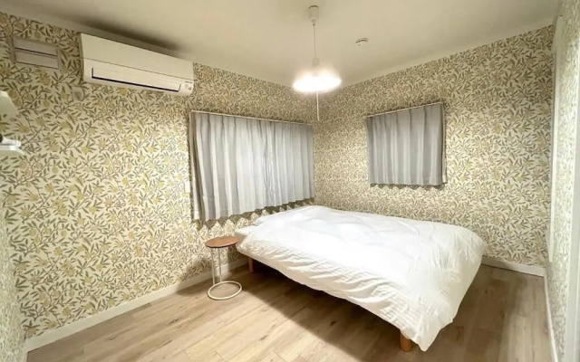 Warashibe House – Guest Rooms – Furano