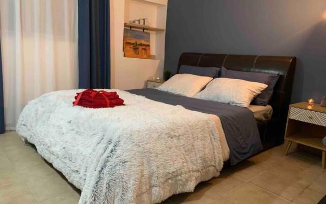 Anemomylos apartment by the sea