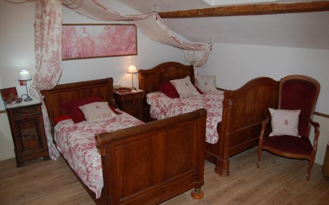 Le Manoir Lacustre