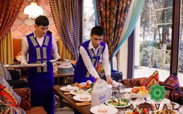 Исломбек Мехмонхонаси Отель