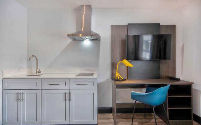 Studio 6 Eureka, CA – Old Town
