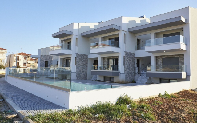 Greystone Apartments