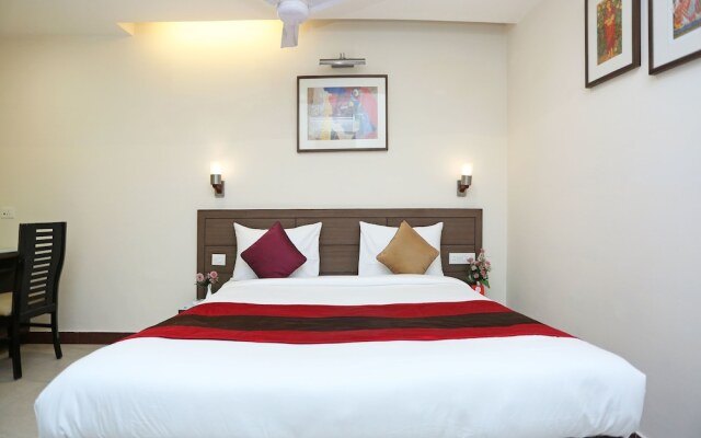 OYO 11577 Hotel Crystal Retreat