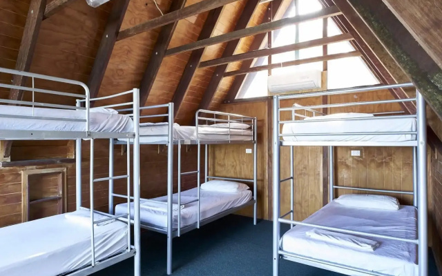 Nomads Magnetic Island - Hostel