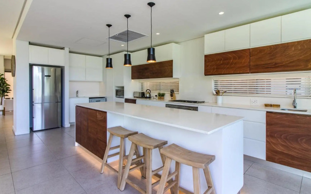 3 Bedroom Villa With Private Pool - OCE331