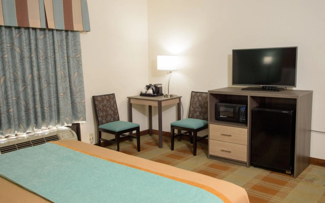 Pigeon River Inn