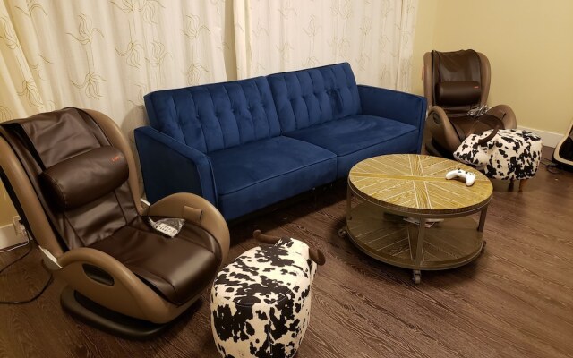 LUXE Retreat at 8050 Kaymar Dr.