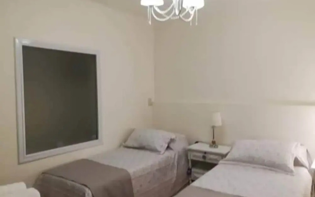 679 Inn Apart Hotel