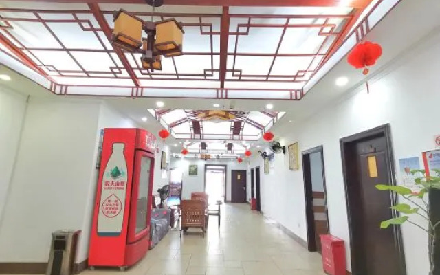 Sanya Zhuyunge Hotel