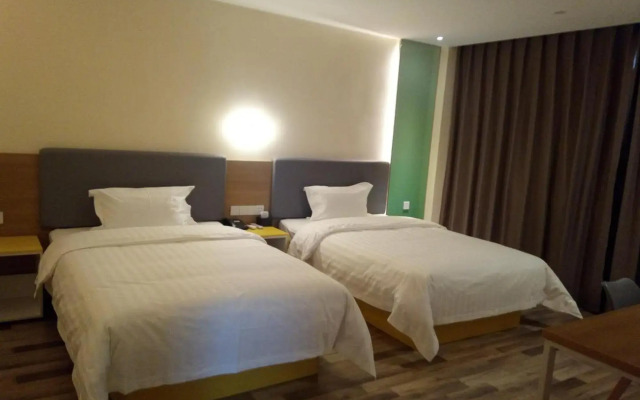 7 Days Inn·Xiaoyi People Hospital