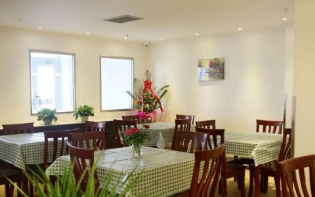 GreenTree Inn Tulufan North Xihuan Road Express Hotel
