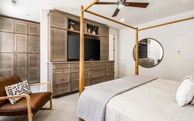 Desert Brooke 5 Bedroom Townhouse