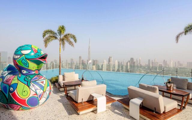 SLS Dubai Hotel & Residences