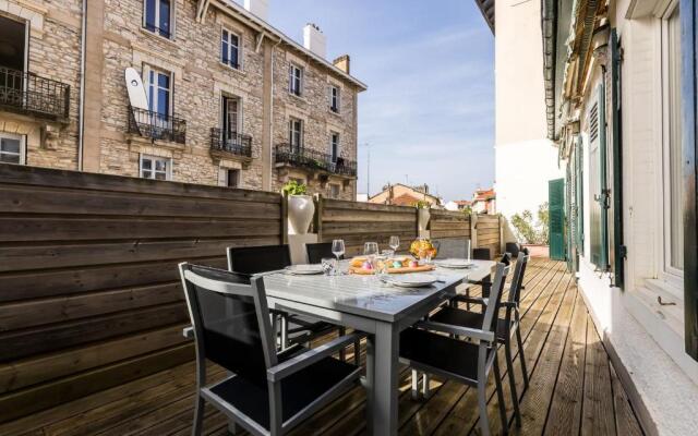 POP KEYWEEK Apt 3 bedrooms with terrace & parking Biarritz city center