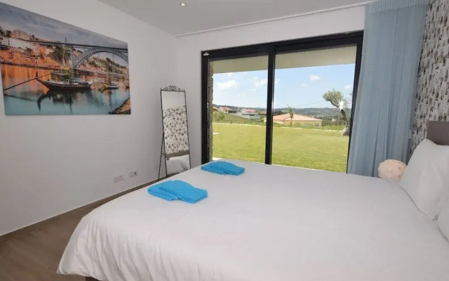 Villa in Alcobaca With Private Pool