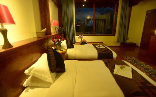 Castle of Roses Hotel