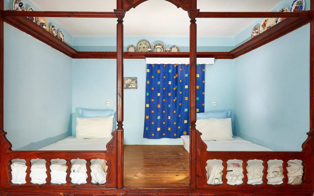 Glaros Hotel
